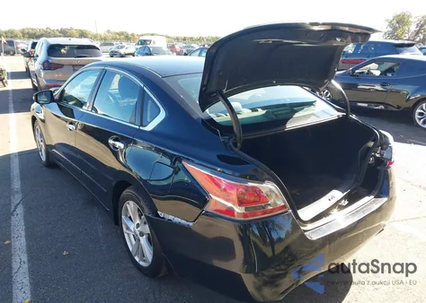 2015 Nissan Altima 2.5 Sv from USA, damaged, VIN 1N4AL3AP4FC196935